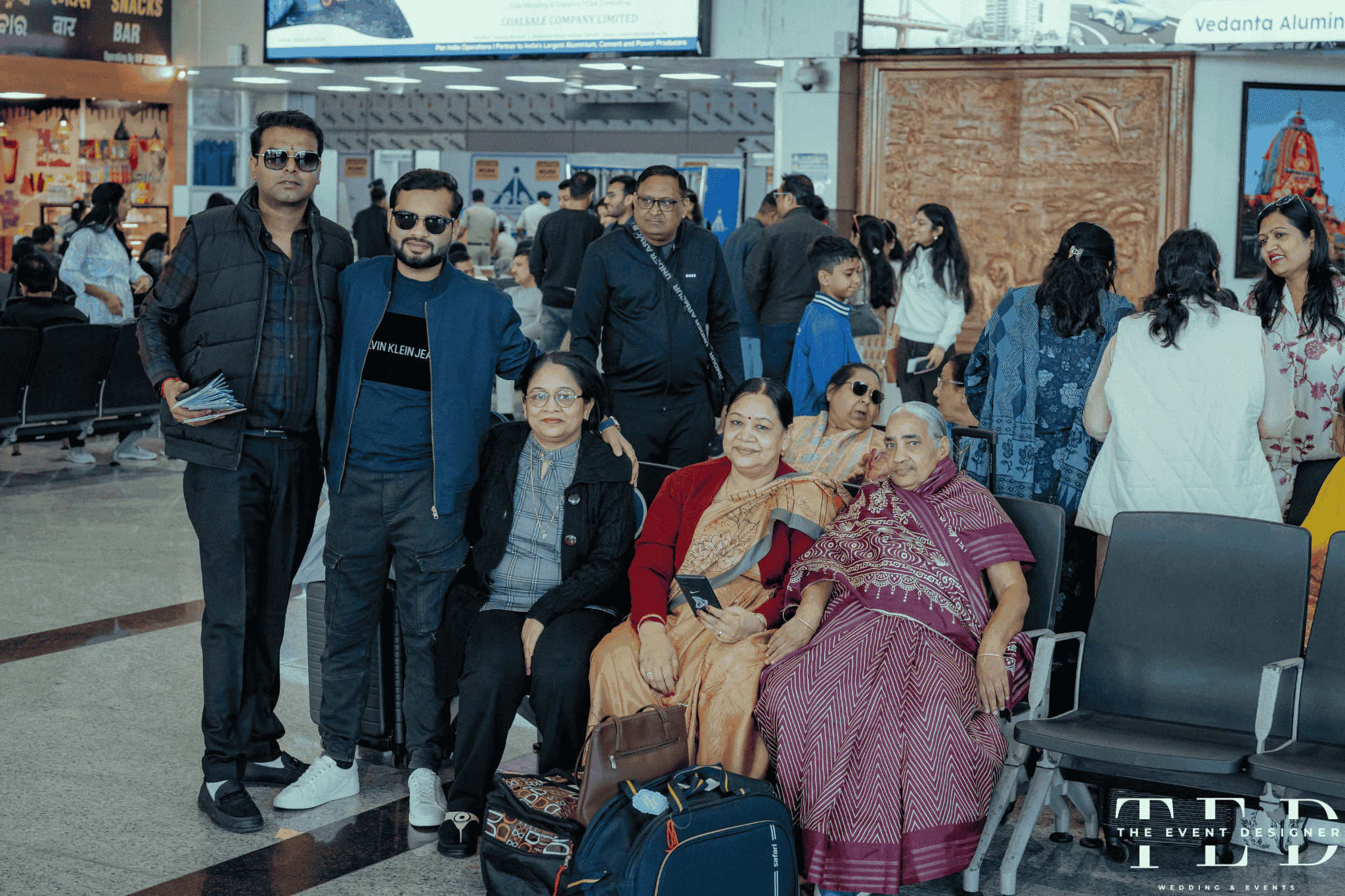 2025 oarivarik Milan