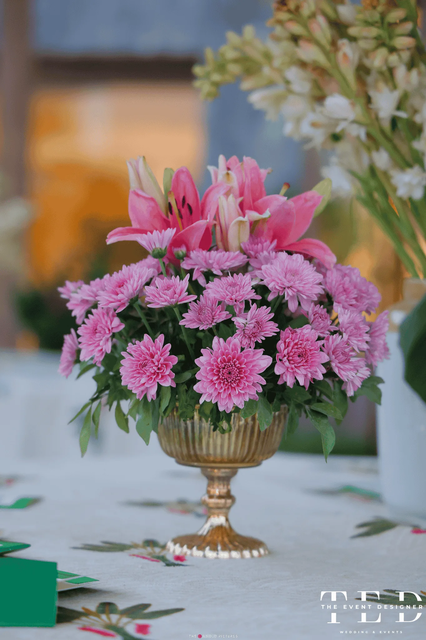 indoor games for family outings.