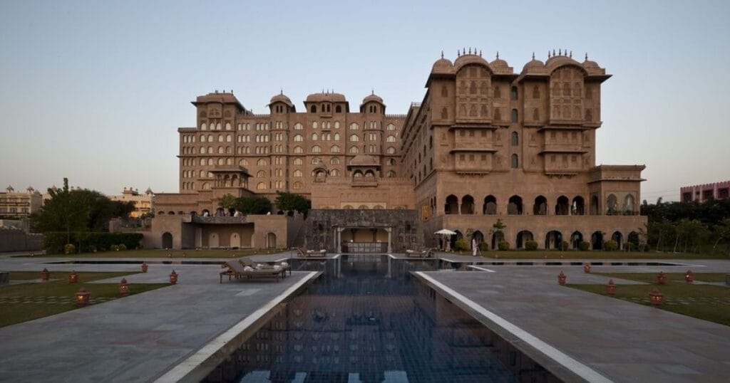 Why Jaipur’s Palaces Are Still the #1 Choice for Royal Weddings 3 Fairmont Jaipur