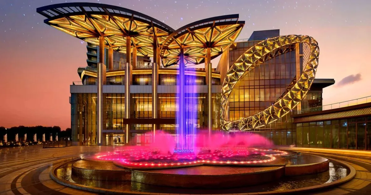 Mumbai 11 Jio World Convention Centre, Dome Mumbai & Jio World Garden