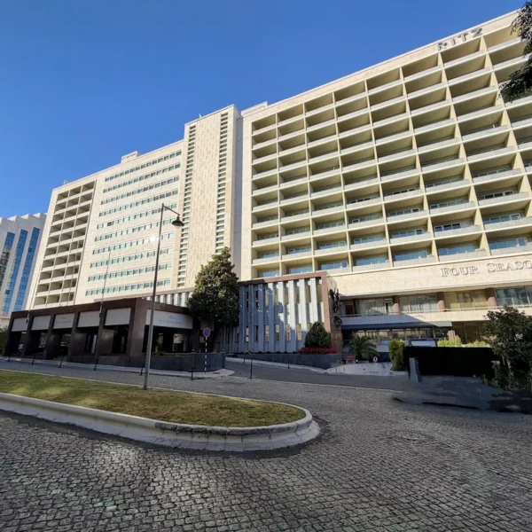 Four Seasons Hotel Ritz Lisbon Wedding Venue: Rooms, Capacity & What to Know | The Event Designer Four Seasons Hotel Ritz Lisbon Wedding Venue: Rooms, Capacity & What to Know | The Event Designer