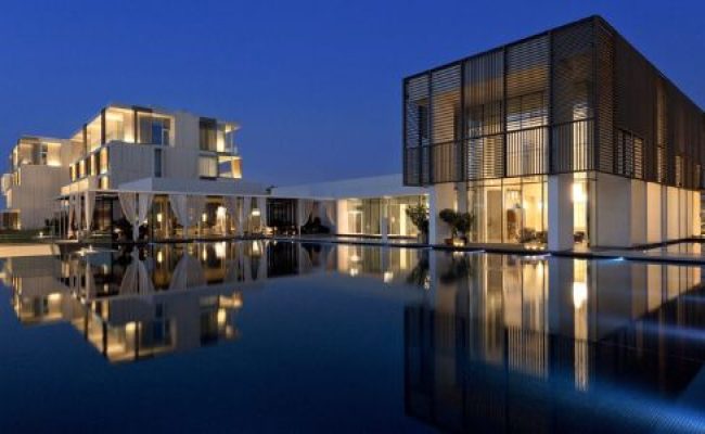 Dubai Page Image Changes