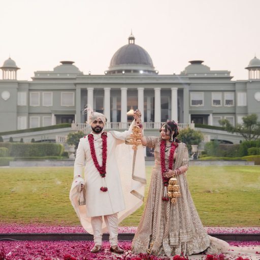 Luxury-Wedding-Couple-Raffles-Udaipur-Backdrop