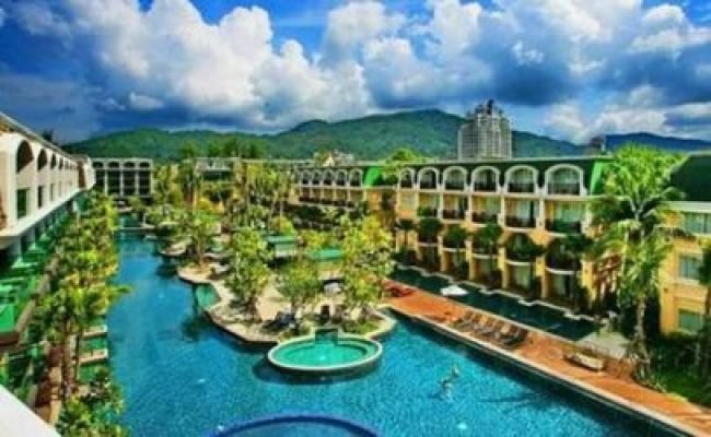 Phuket Graceland Resort