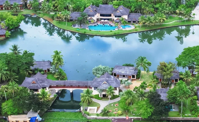The Zuri Kumarakom Kerala Resort & Spa