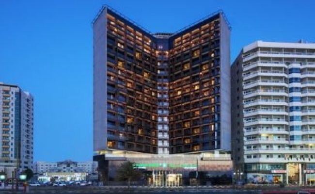 Wyndham Garden Ajman Corniche